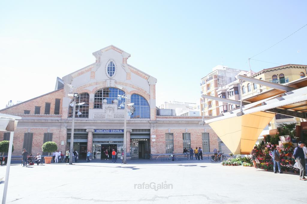 The Lucky Flats - Artilleros อาลิกันเต ภายนอก รูปภาพ